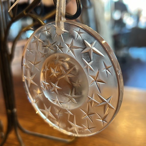 Lalique France, ornament - Picture 2 of 3